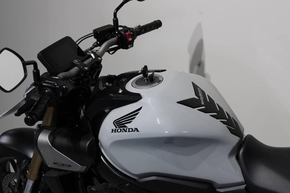 Honda CB 650 R E-Clutch (2024 - 25) (5)