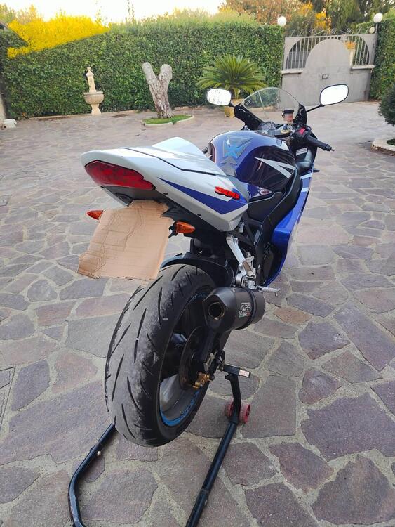 Suzuki GSX R 600 (2004 - 05) (4)