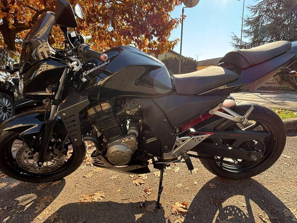 Kawasaki Z 750 (2003 - 06) (2)