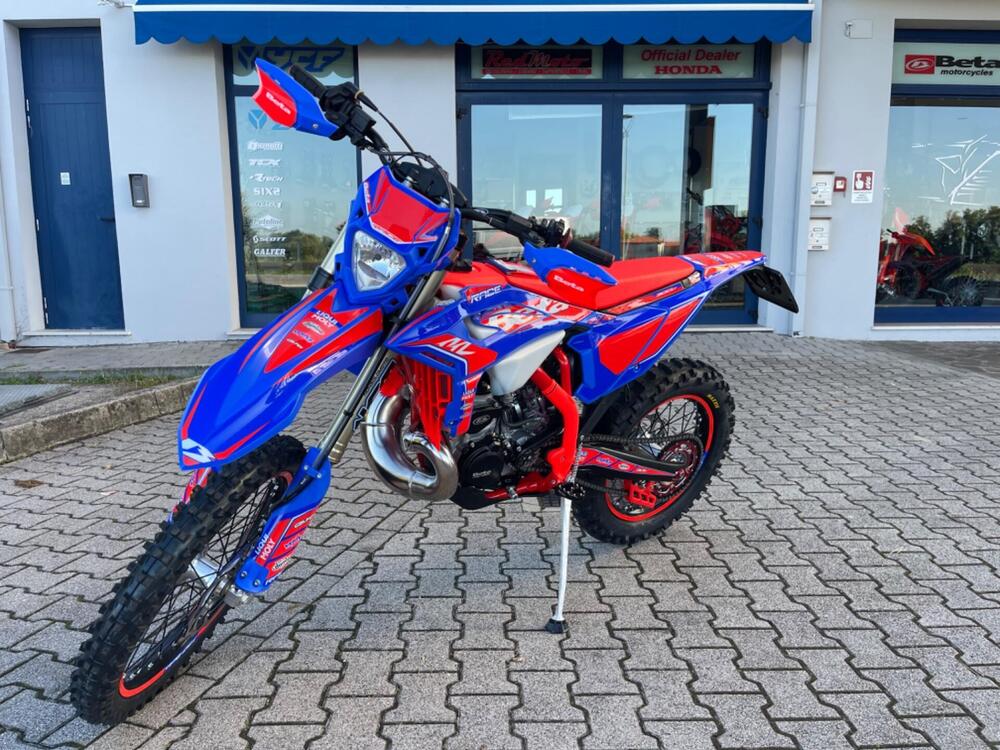 Betamotor RR 300 2T Enduro Race (2026) (2)
