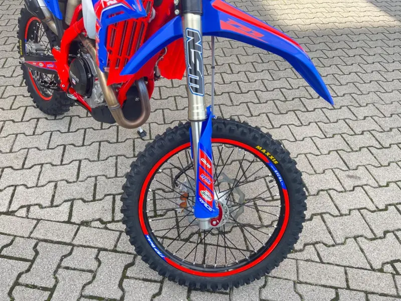 Betamotor RR 390 4T Enduro Race (2026) (9)