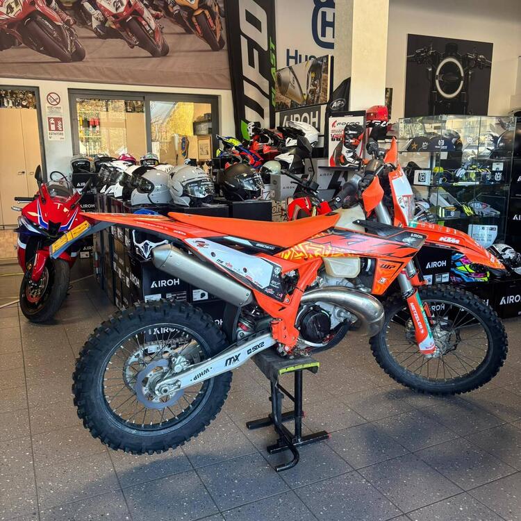 KTM 250 EXC TBI Six Days (2024) (5)