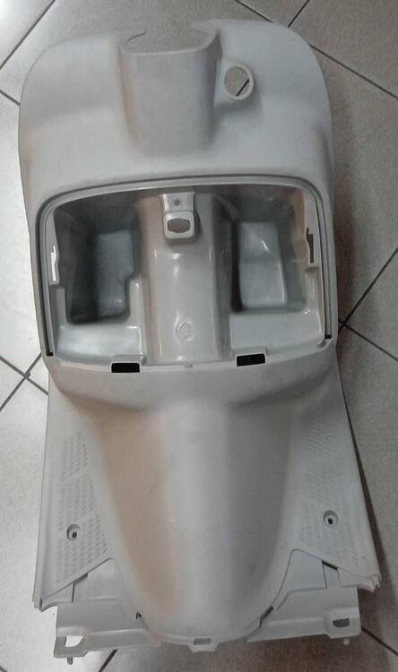 81131GY1910ZB Retroscudo Vision Honda