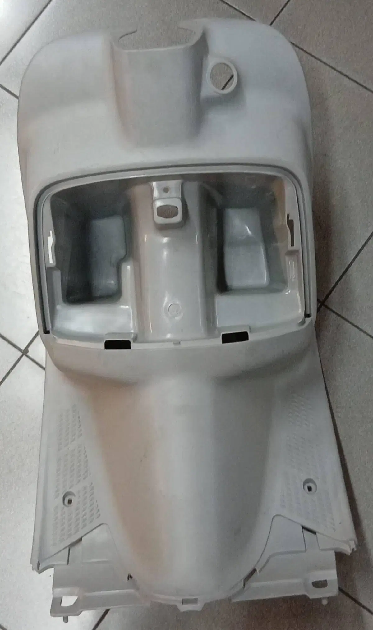 81131GY1910ZB Retroscudo Vision Honda