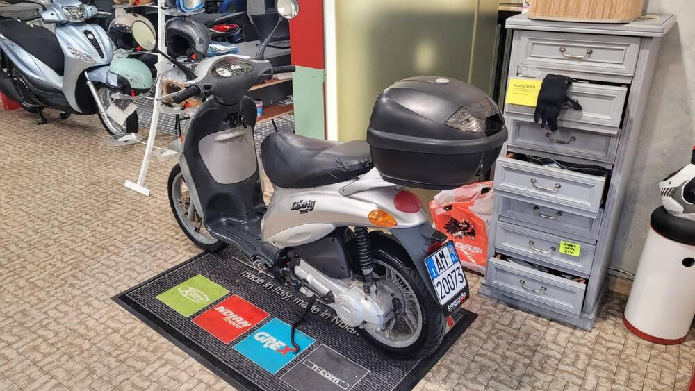 Piaggio Liberty 125 LE (2002 - 03) (4)