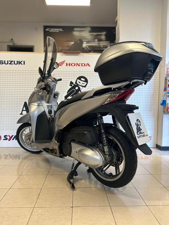 Honda SH 300 i ABS (2016 - 20) (3)