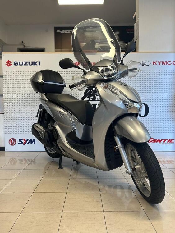 Honda SH 300 i ABS (2016 - 20) (5)