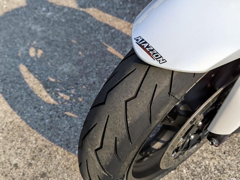 Honda CB 1000 R (2008 - 10) (4)