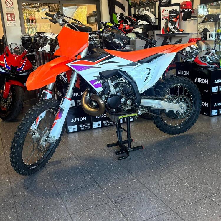 KTM 250 SX (2024) (2)