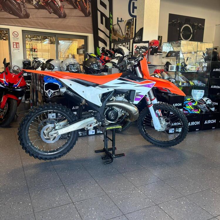 KTM 250 SX (2024) (4)