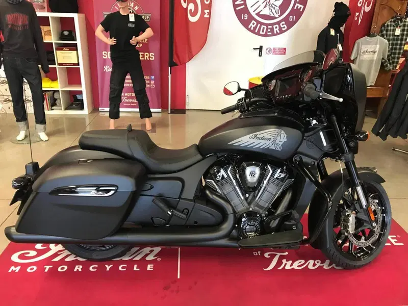 Indian Chieftain 1834 Powerplus Dark Horse (2025 - 26)