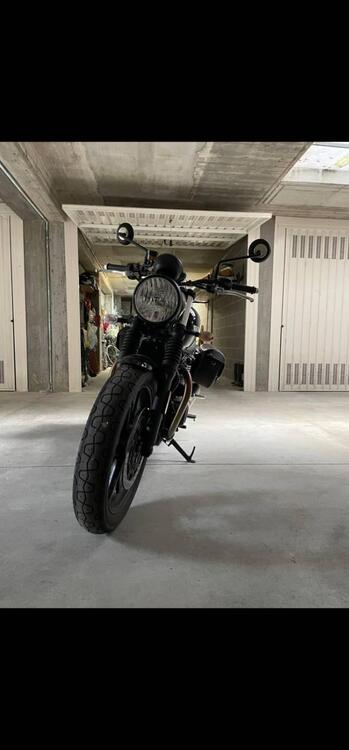 Triumph Street Twin 900 (2021 - 22) (5)