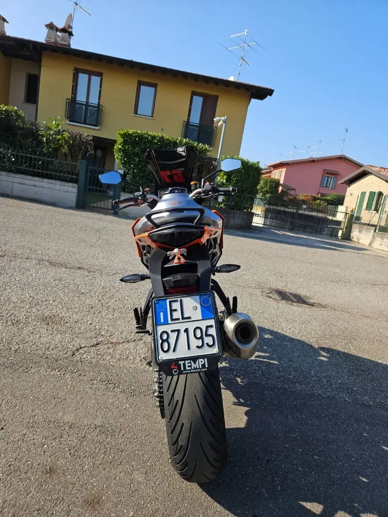 KTM 1290 Super Duke GT ABS (2016 - 18) (6)