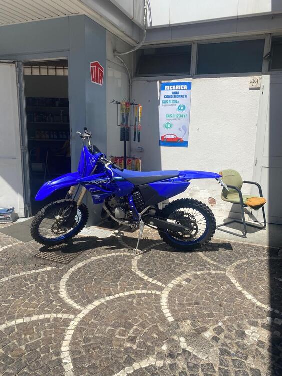 Yamaha YZ 125 (2021) (3)