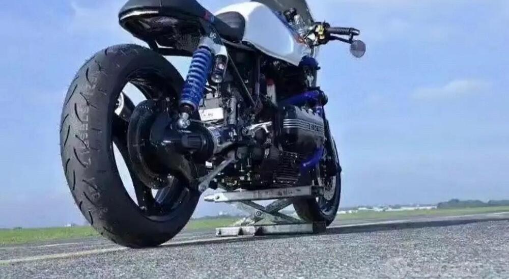 Bmw K 1100 RS ABS (2)