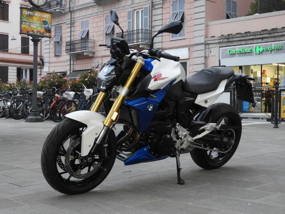 Bmw F 900 R (2021 - 24) (3)