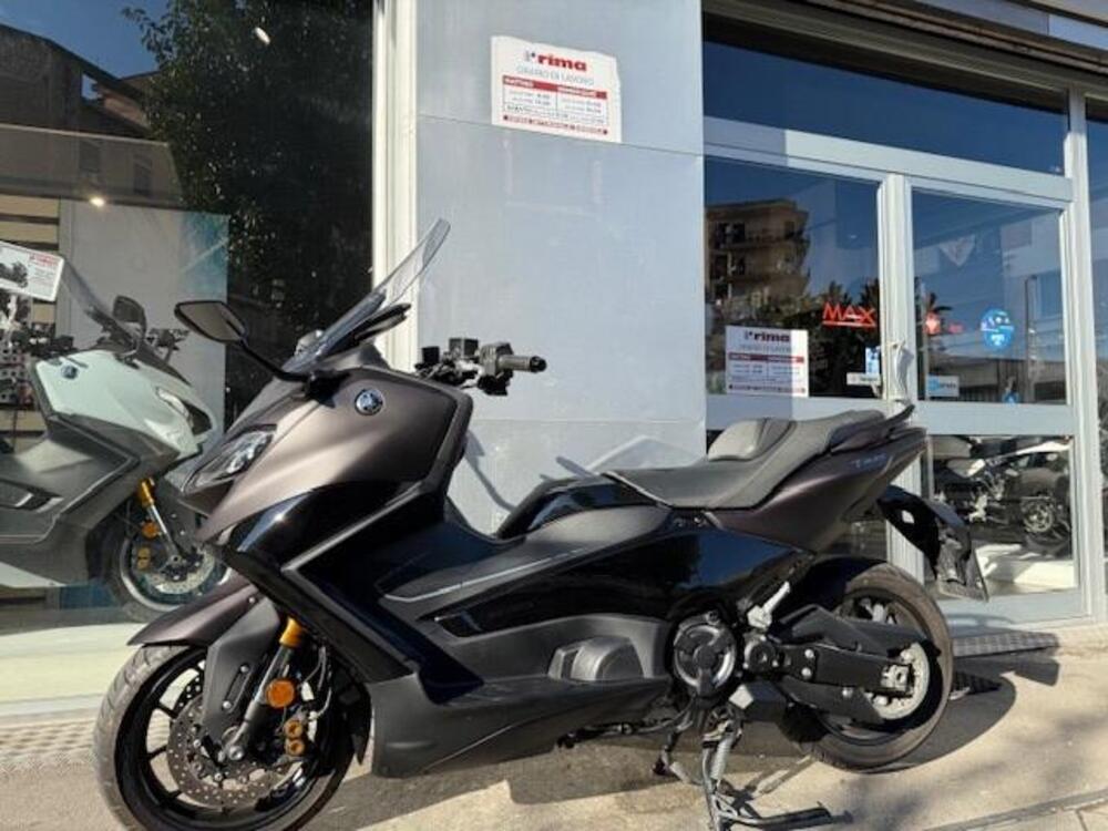 Yamaha T-Max 560 (2022 - 24)