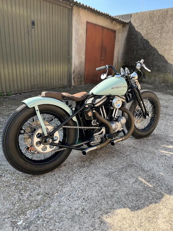 Harley-Davidson Sportster Bobber  (3)