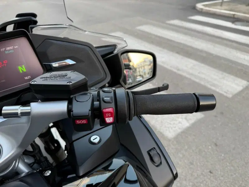 Bmw R 1250 RT (2021 - 25) (11)