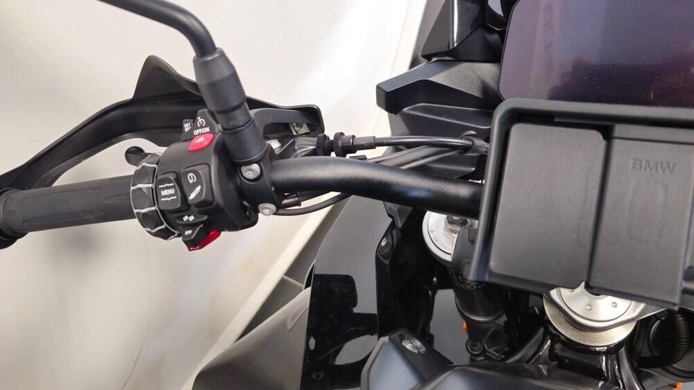 Bmw F 900 XR (2025) (4)