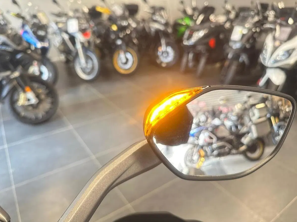 Ducati Multistrada V4 S (2021 - 24) (12)
