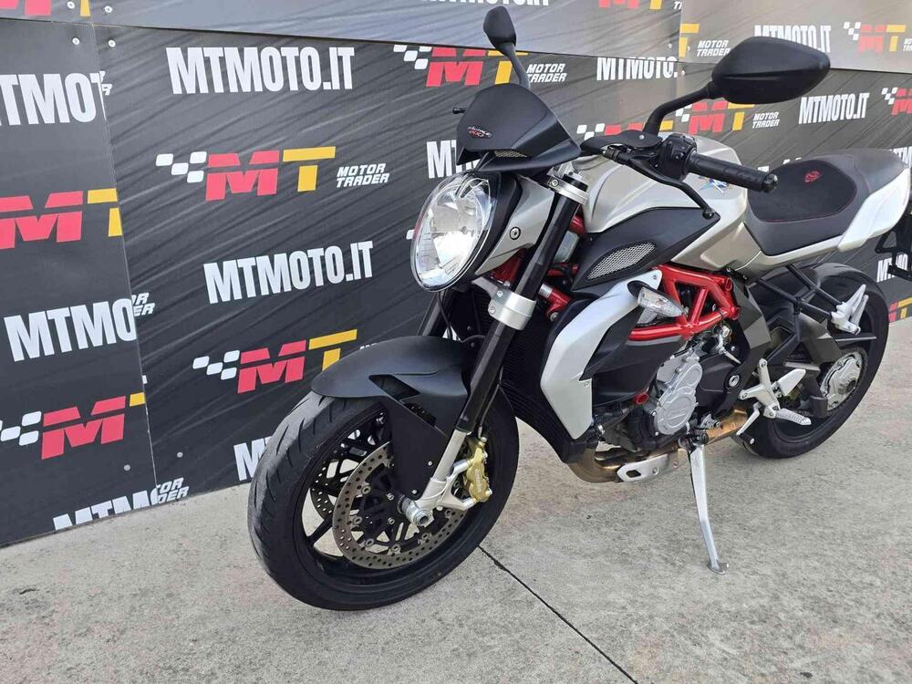 MV Agusta Brutale 800 (2012 - 15) (3)