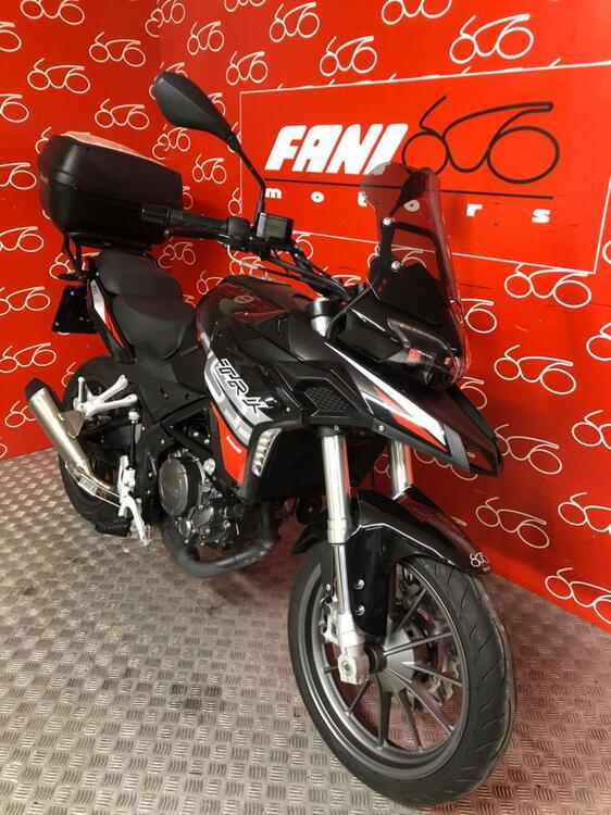 Benelli TRK 251 (2022 - 25) (2)