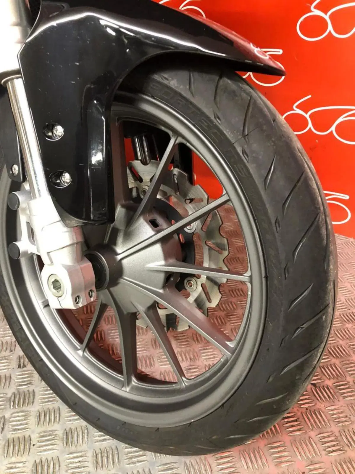 Benelli TRK 251 (2022 - 25) (7)