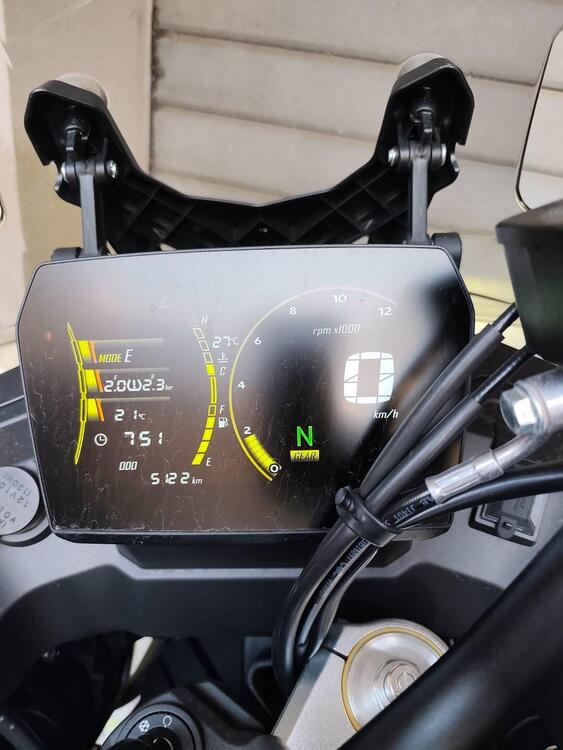 Voge Valico 625DSX (2025) (2)