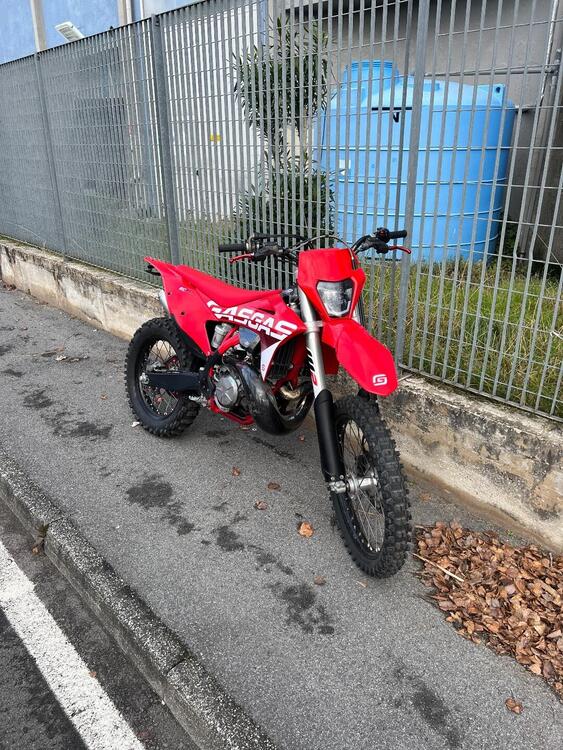 GASGAS EC 300 Tpi (2023) (3)