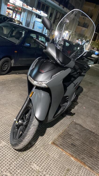 Honda SH 350i Sport (2025) (5)