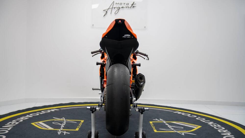 KTM RC 8C 890 (2021 - 22) (4)