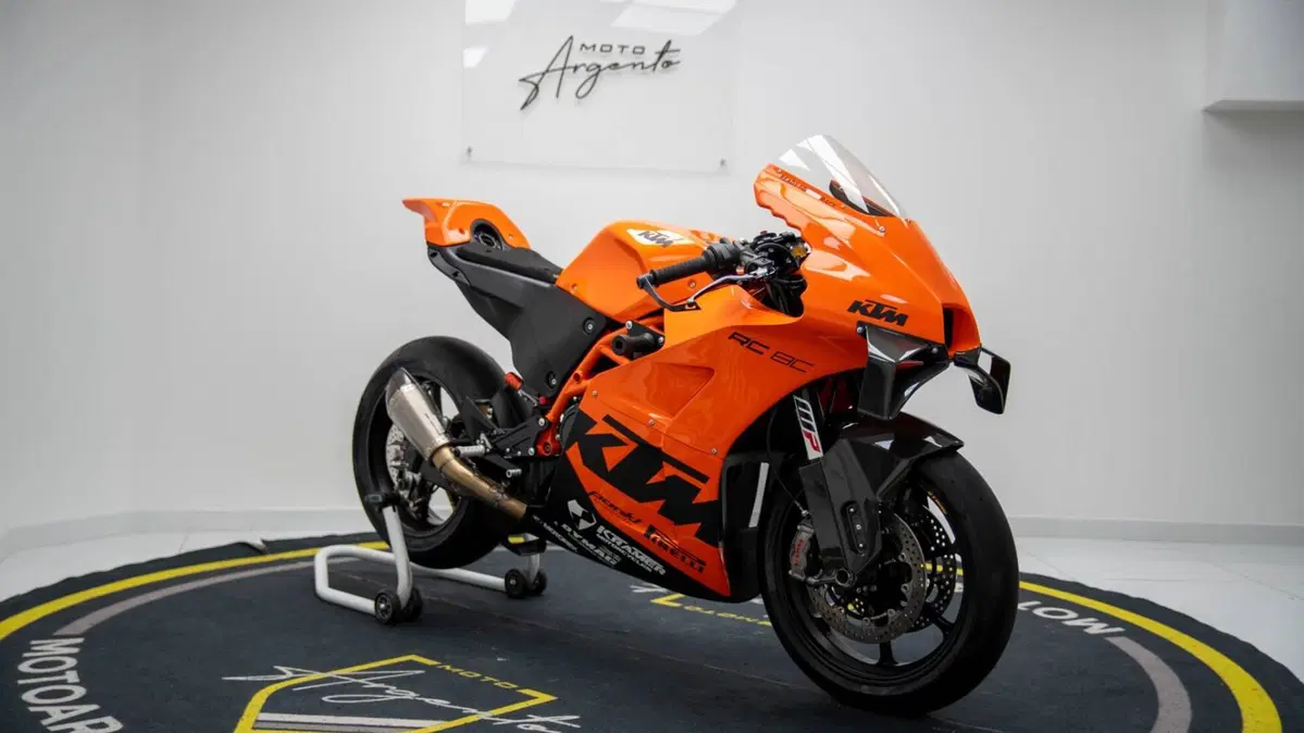 KTM RC 8C 890 (2021 - 22) (9)