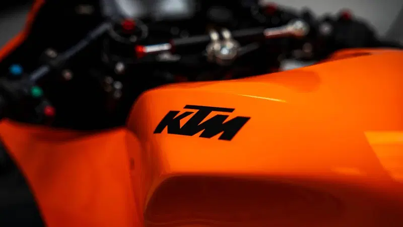KTM RC 8C 890 (2021 - 22) (12)