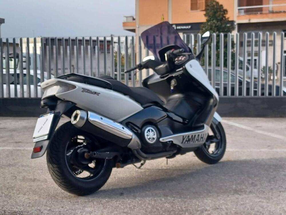 Yamaha T-Max 500 (2001 - 03) (4)