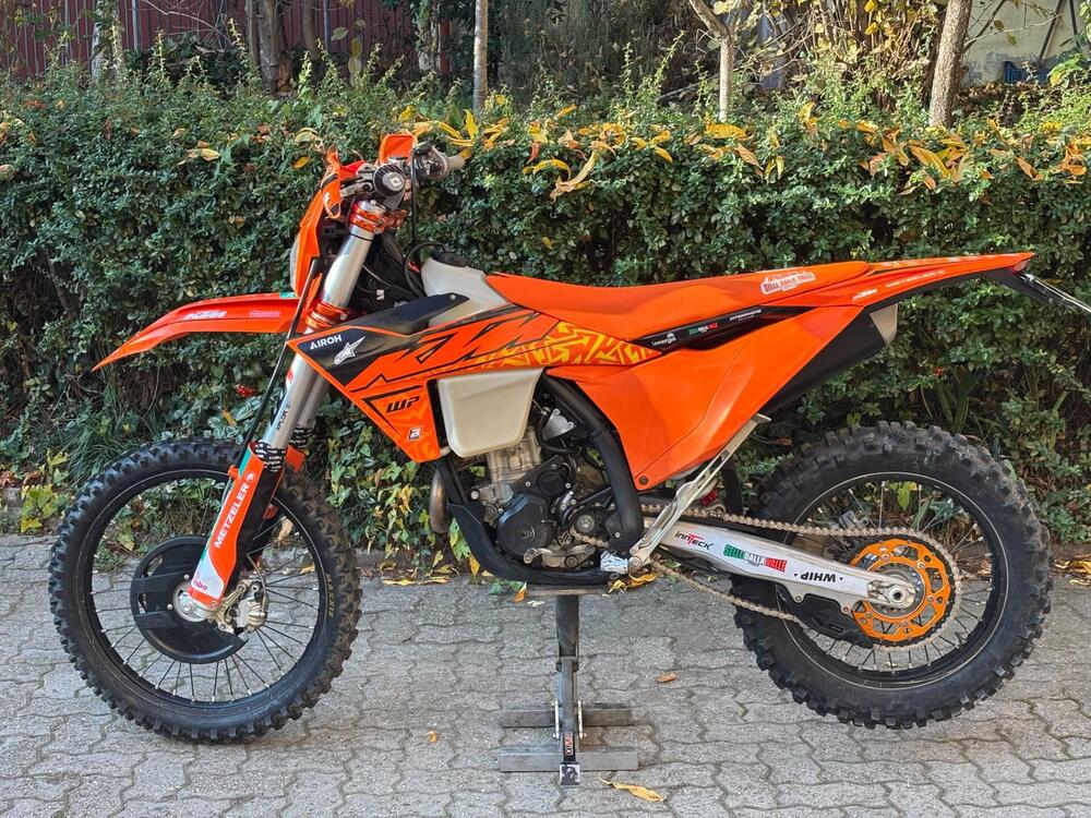 KTM 250 EXC-F (2024) (2)