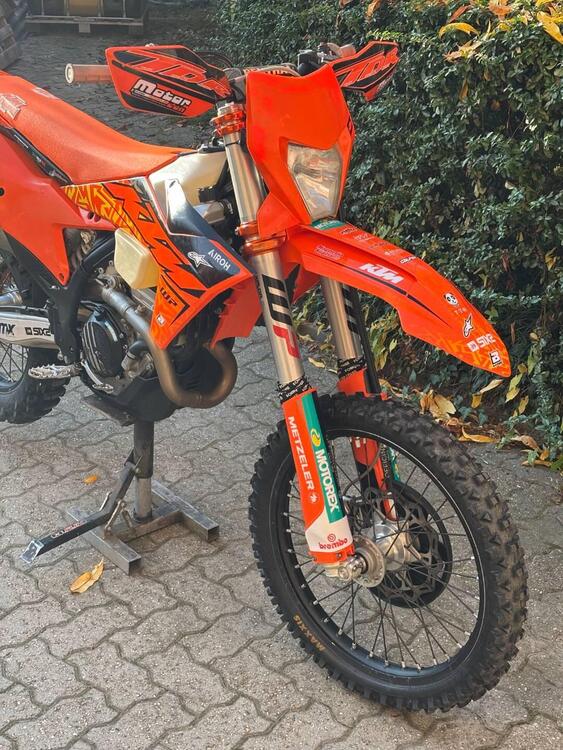 KTM 250 EXC-F (2024) (3)