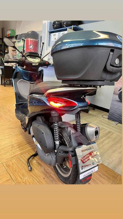 Piaggio Beverly 300 ABS-ASR (2021 - 25) (5)