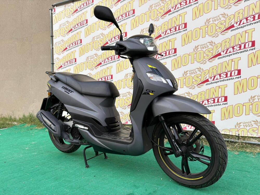 Peugeot Tweet 125i GT (2021 - 25) (3)