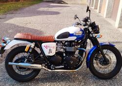 Triumph Bonneville T214 (2015) usata