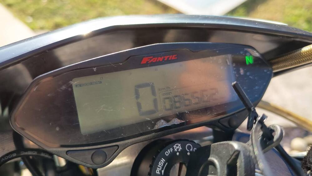 Fantic Motor XMF 125 Motard Performance 4t (2021 - 22) (3)