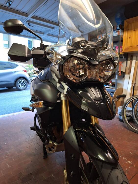 Triumph Tiger 800 ABS (2010 - 14) (2)