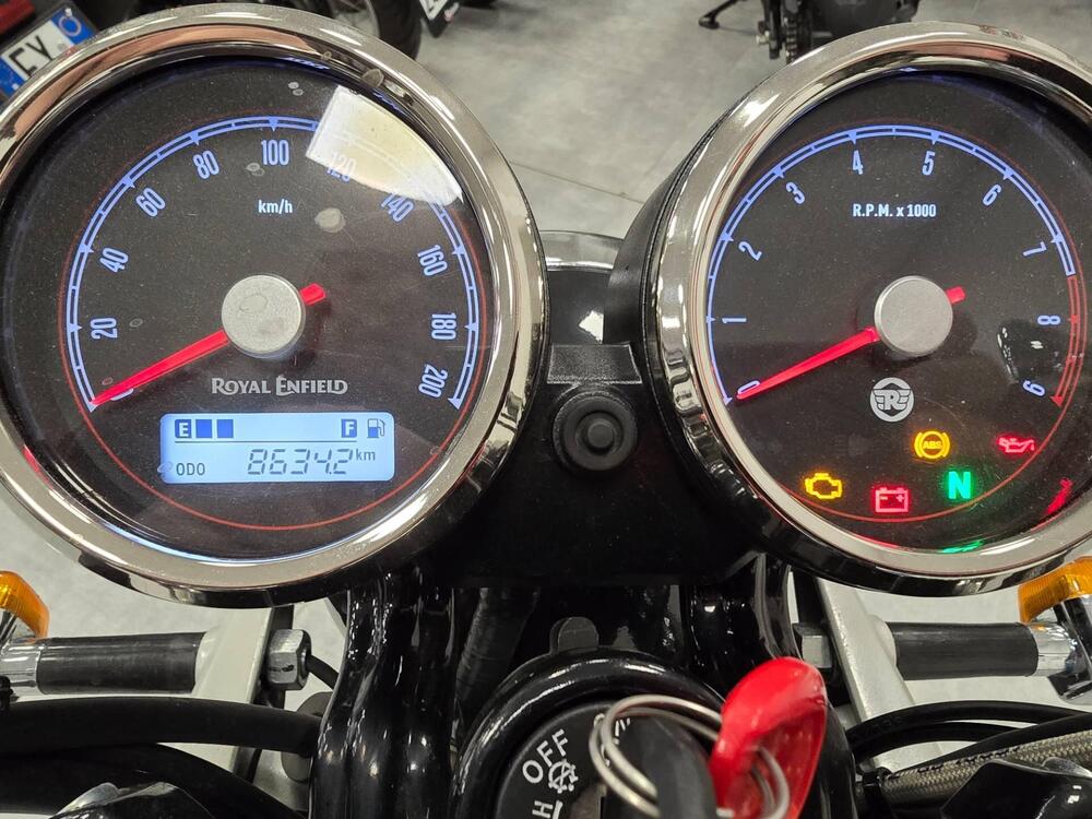 Royal Enfield Interceptor 650 (2021 - 25) (5)