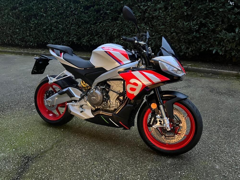 Aprilia Tuono 660 Factory (2022 - 24) (2)