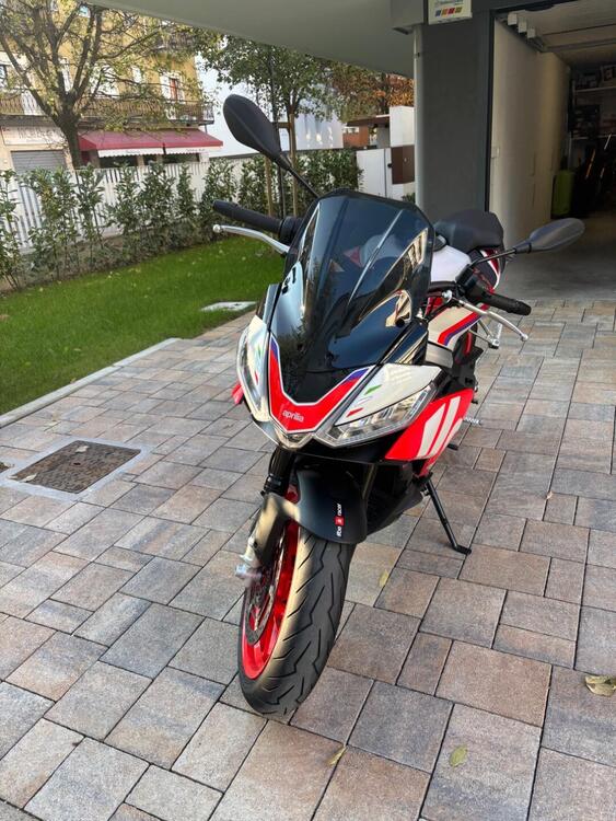 Aprilia Tuono 660 Factory (2022 - 24) (3)