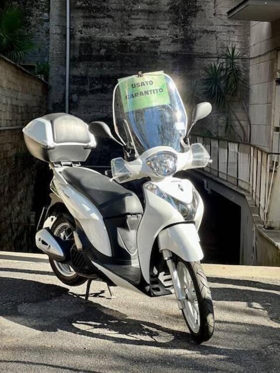 Honda SH 125 Mode (2013 -16) (2)