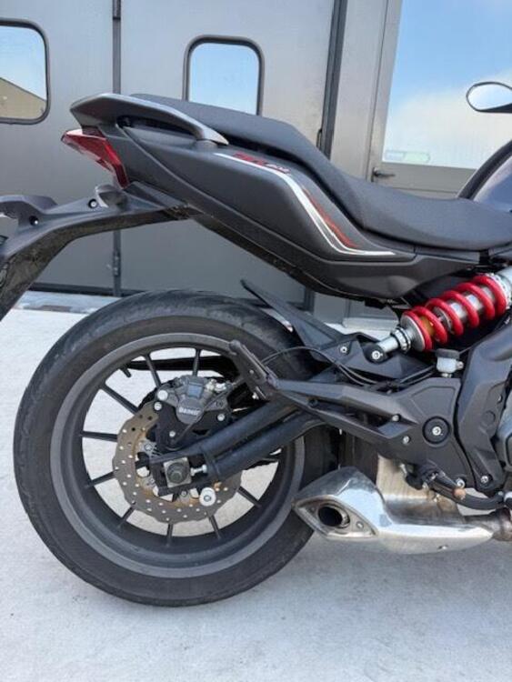 Benelli BN 302 (2017 - 19) (4)