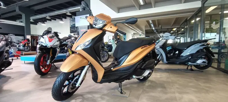 Piaggio Medley 125 S (2025 - 26) (2)