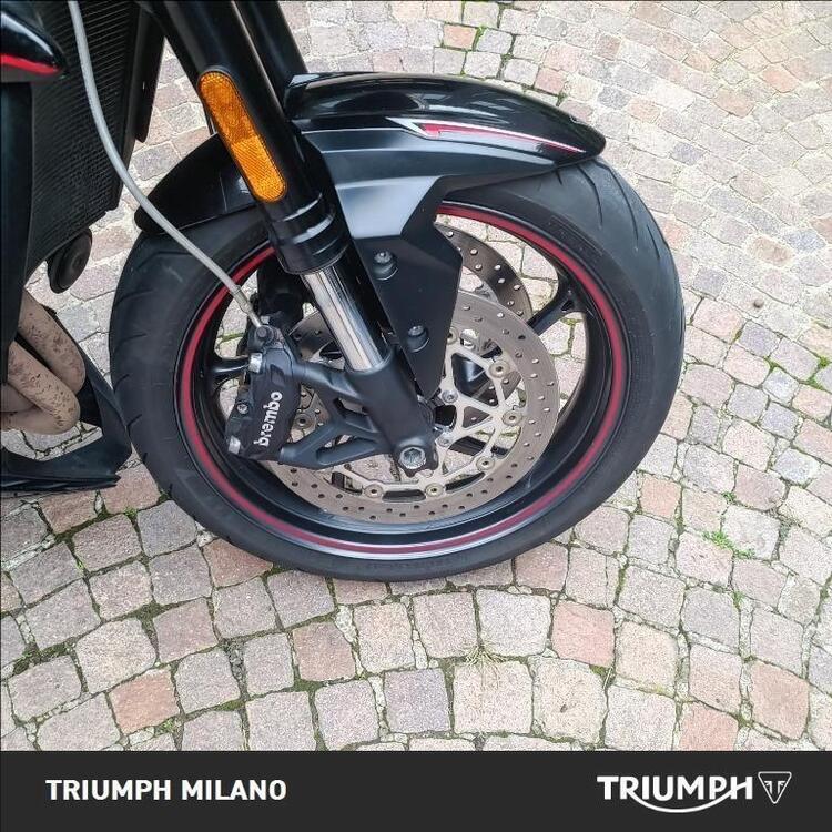 Triumph Street Triple R (2017 - 20) (4)
