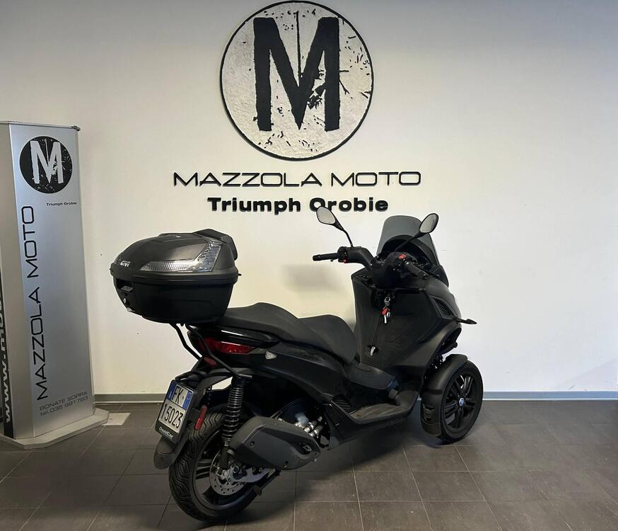 Piaggio MP3 300 ABS Hpe (2021 - 24) (2)